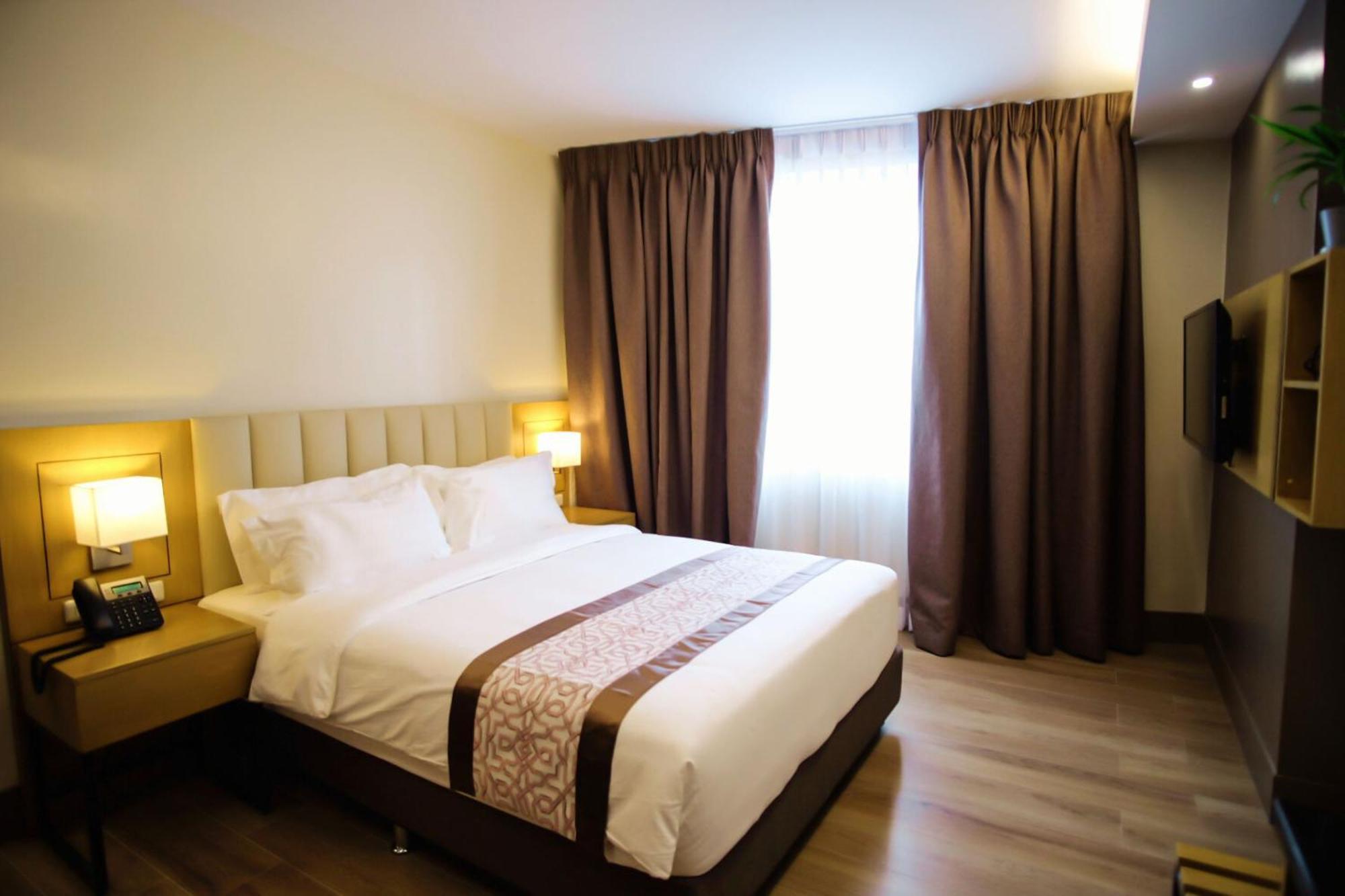 Citi Park Hotel Cebu Powered By Cocotel מראה חיצוני תמונה