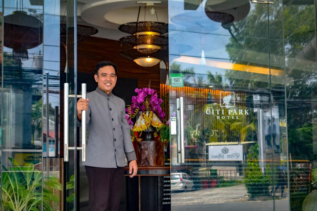 Citi Park Hotel Cebu Powered By Cocotel מראה חיצוני תמונה