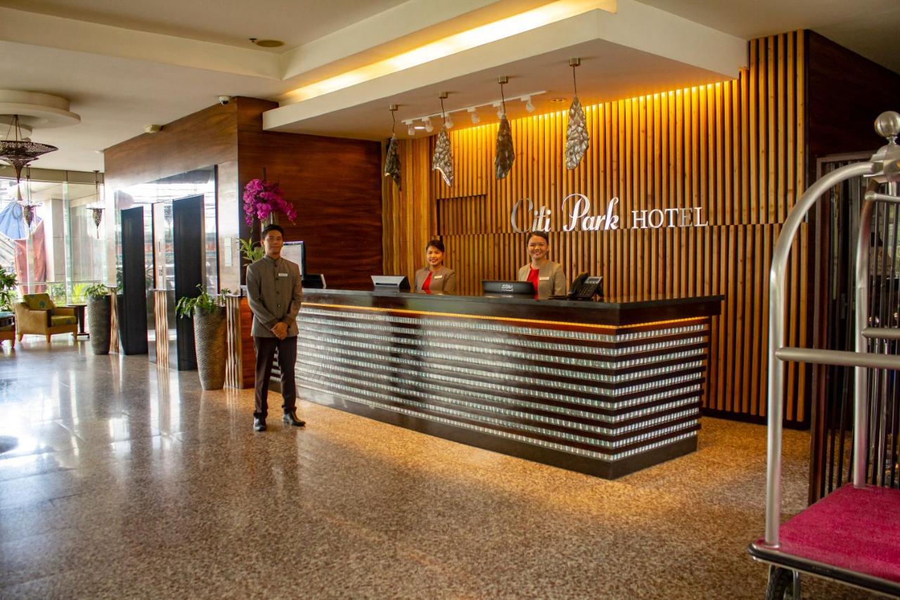 Citi Park Hotel Cebu Powered By Cocotel מראה חיצוני תמונה