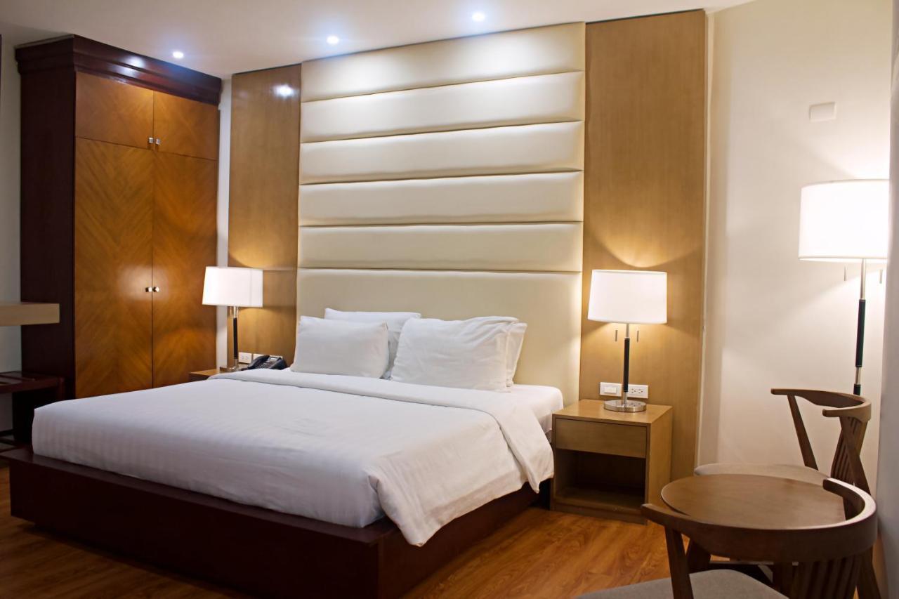 Citi Park Hotel Cebu Powered By Cocotel מראה חיצוני תמונה